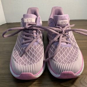 STQ ladies running sneakers